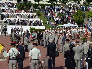 AUBAGNE COMMEMORATION DE CAMERONE 30 04 2011 PAR (102)GV